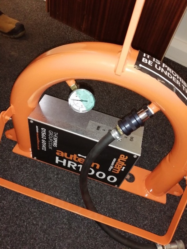 vacuum lifting machine